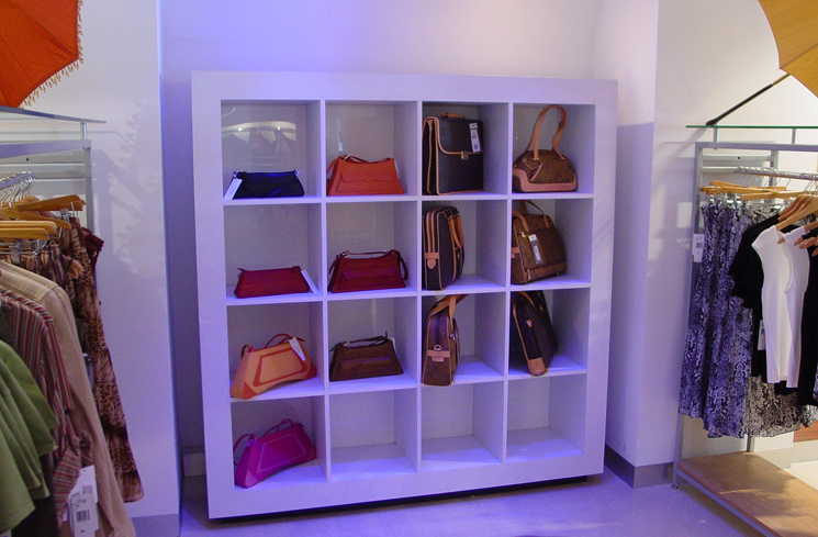 DESIGNER EXCHANGE - SAINT MARTIN