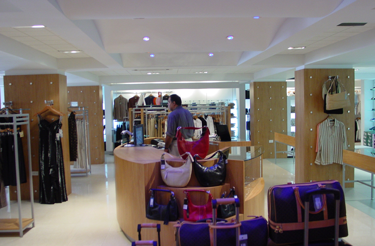 DESIGNER EXCHANGE - SAINT MARTIN